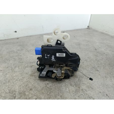 ZAMEK DRZWI LEWY TYŁ SEAT TOLEDO III 1.6 8V 102KM 1.6 8V 2005 7L0839015 LS9N 102 5000 