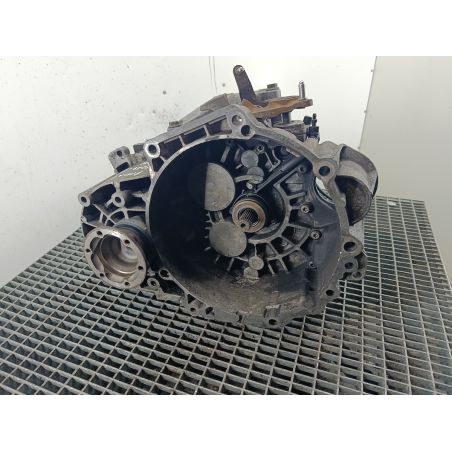 SKRZYNIA BIEGÓW MANUALNA 6 VW PASSAT B6 2.0 TDI 140KM 2.0 TDI 2005 HDV LC9X 140 5024 