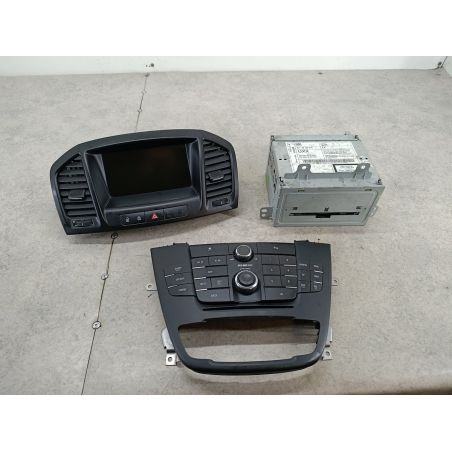 ZESTAW MULTIMEDIALNY OPEL INSIGNIA A 2.0 CDTI 160KM 2.0 CDTI 2011 13273256 22790016 22764032 Z176 160 5488 