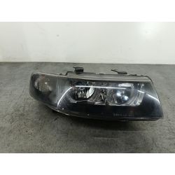 LAMPA PRZÓD PRAWA SEAT TOLEDO II 1.6 8V 101KM1.6 8V199908-445-1109R  445-1117RLP3G101                                            