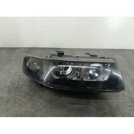 LAMPA PRZÓD PRAWA SEAT TOLEDO II 1.6 8V 101KM 1.6 8V 1999 08-445-1109R  445-1117R LP3G 101 
