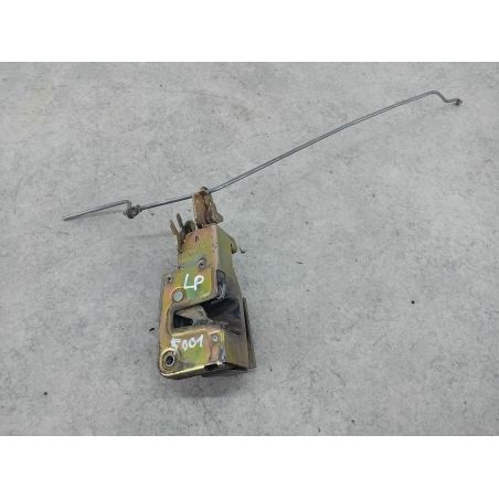 ZAMEK DRZWI LEWY PRZÓD VW TRANSPORTER T4 2.4 D 78KM 2.4 D 1994 701837015C LL6N 78 5001 