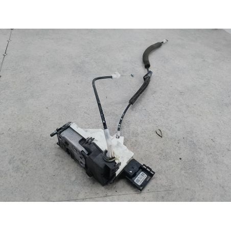 ZAMEK DRZWI PRAWY PRZÓD PEUGEOT PARTNER II TEPEE 1.6 HDI 2009 PSA828405 EZR 90 5117 