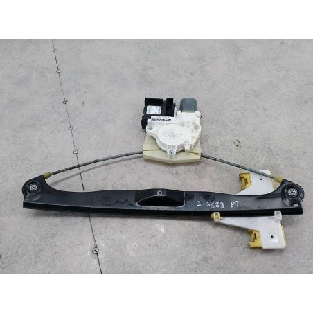 PODNOŚNIK SZYBY PRAWY TYŁ AUDI A3 8P/8PA/8P7 1.2 TFSI 105KM 1.2 TFSI 2012 8P4959802F LY9C 105 4683 