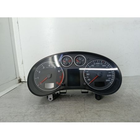 LICZNIK AUDI A3 8P/8PA/8P7 2.0 FSI 150KM 2.0 FSI 2004 8P0920930J SIEMENS  VDO LZ9W 150 5491 