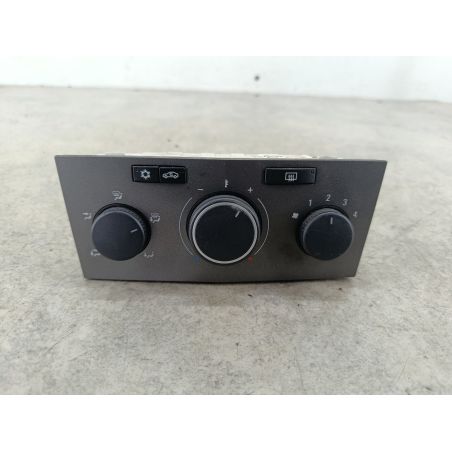 PANEL NAWIEWU OPEL ZAFIRA B 1.6 16V 105KM 1.6 16V 2006 13201300  Z168 105 5572 