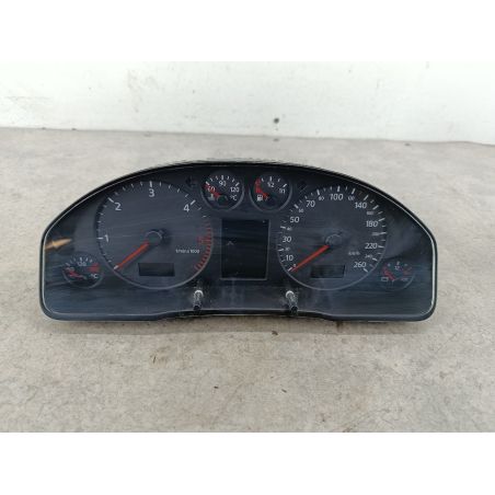 LICZNIK AUDI A4 B5 1.9 TDI 116KM 1.9 TDI 2000 8D0920931TX   LZ9W 116 5559 