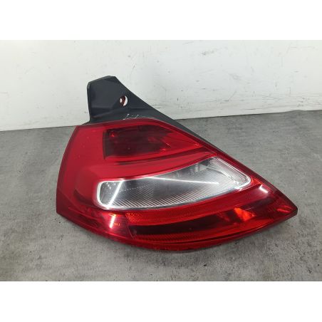 LAMPA TYLNA LEWA RENAULT MEGANE II