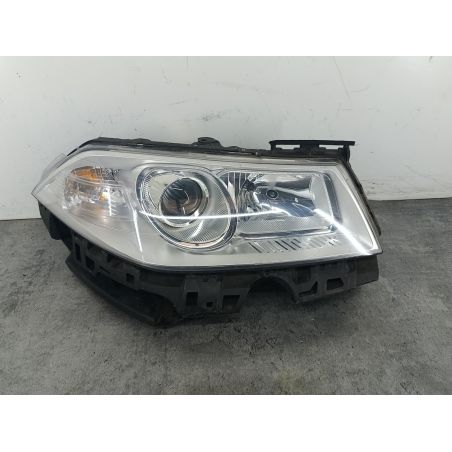 LAMPA PRZÓD PRAWA RENAULT MEGANE II