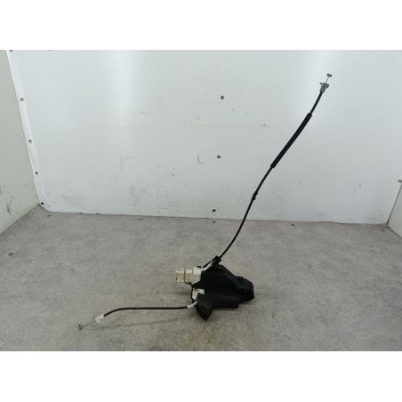 ZAMEK DRZWI LEWY PRZÓD PEUGEOT 407 1.6 HDI 109KM 1.6 HDI 2007 9683417880 EXL 109 5604 