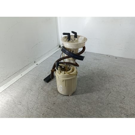 POMPA PALIWA AUDI A4 B6 2.0 20V 131KM 2.0 20V 2001 8E0919051B VDO  LY7W 131 5620 