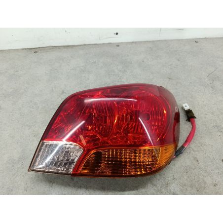 LAMPA TYLNA PRAWA MITSUBISHI OUTLANDER I 2.4 16V 160KM 2.4 16V 2004 220-87546 R20A 160 5629 