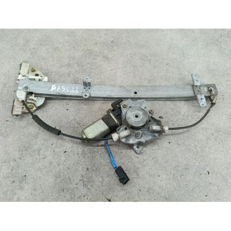 PODNOŚNIK SZYBY PRAWY PRZÓD NISSAN XTERRA I 3.3 V6 170KM 3.3 V6 1999 KV8 170 5571 