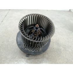 WENTYLATOR NAWIEWU, DMUCHAWA VW PASSAT B7 2.0 TDI 140KM2.0 TDI20123C1820015T 3C0907521F LC9X1405692                                            