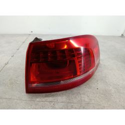 LAMPA TYLNA PRAWA VW PASSAT B7 2.0 TDI 140KM2.0 TDI2012LC9X1405692                                            