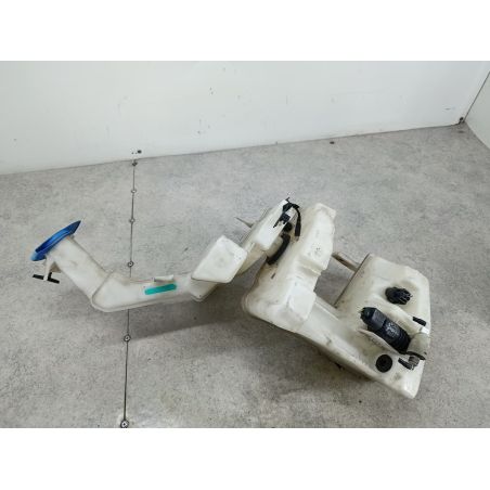 ZBIORNIK SPRYSKIWACZY VW PASSAT B7 2.0 TDI 140KM 2.0 TDI 2012 3AA955453 LC9X 140 5692 