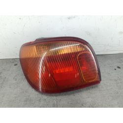 LAMPA TYLNA LEWA TOYOTA YARIS I FL 1.0 16V200552-053209685464                                            