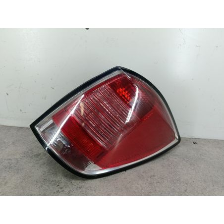 LAMPA TYLNA PRAWA OPEL ASTRA H 1.9 CDTI 120KM 1.9 CDTI 2005 93182993 Z157 120 5587 