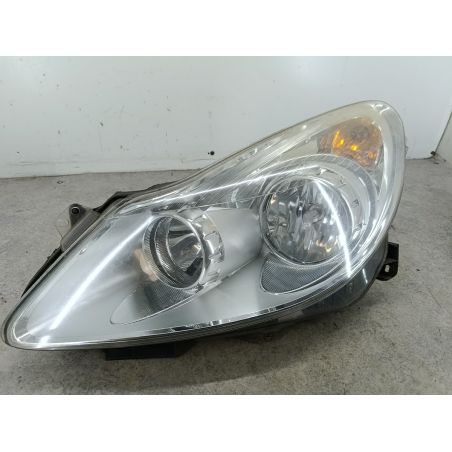 LAMPA PRZÓD LEWA OPEL CORSA D 1.2 16V 80KM 1.2 16V 2007 89313299   Z40M 80 5711 