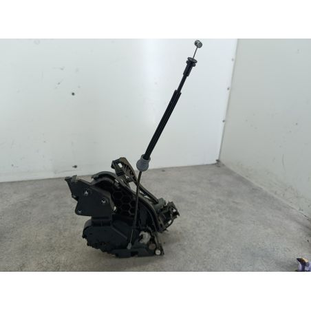 ZAMEK DRZWI PRAWY TYŁ VOLVO V50 1.8 125KM 1.8 16V 2004 30699457 459-46 125 5465 