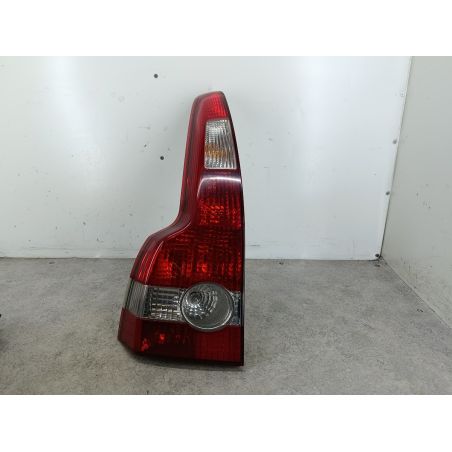LAMPA TYLNA LEWA VOLVO V50 1.8 125KM 1.8 16V 2004 30698919 459-46 125 5465 