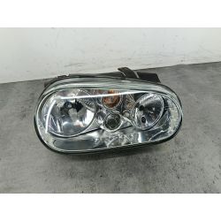 LAMPA PRZÓD PRAWA VW GOLF IV 1.4 16V 75KM1.4 16V199920-5385 TYCLC9Z755598                                            