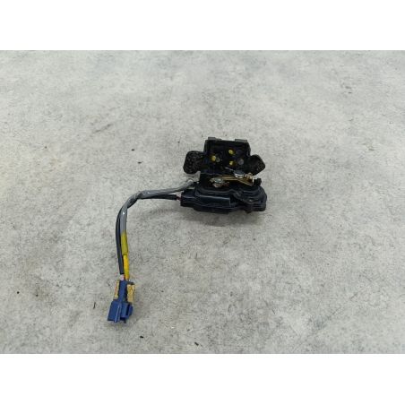 ZAMEK KLAPY TOYOTA COROLLA VERSO II 2.0 D-4D 116KM 2.0 D-4D 2004 1C0 116 5180 