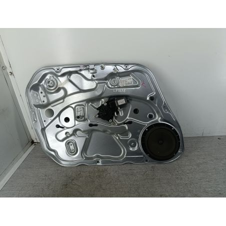 PODNOŚNIK SZYBY LEWY PRZÓD Z STELAŻEM HYUNDAI I30 I 1.4 DOHC 109KM 1.4 16V 2009 82470-2R000 7F 109 5658 