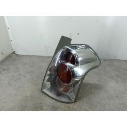 LAMPA TYLNA PRAWA TOYOTA COROLLA VERSO II 2.2 D-4D2.0 D-4D20050401165426                                            