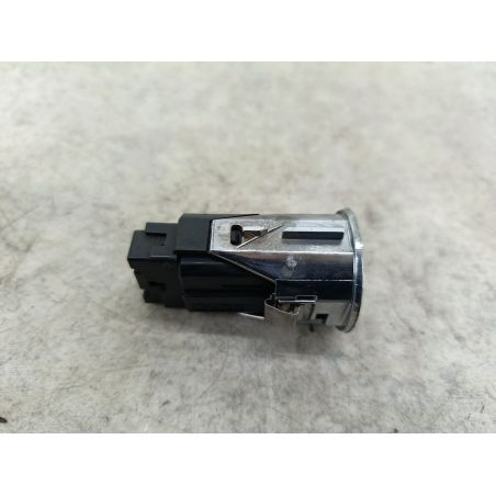 PRZYCISK START / STOP TOYOTA COROLLA VERSO II 2.2 D-4D 2.0 D-4D 2005 15A710 040 116 5426 