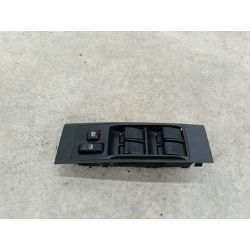 PANEL STEROWANIA SZYB TOYOTA COROLLA VERSO II 2.2 D-4D2.0 D-4D200554355667D0401165426                                            
