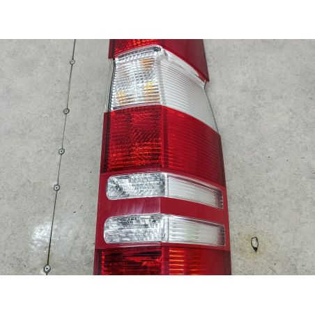 LAMPA TYLNA PRAWA MERCEDES-BENZ SPRINTER W906 2.2 CDI 2.2 211 CDI 2006 89504031 VALEO 9147 109 5797 