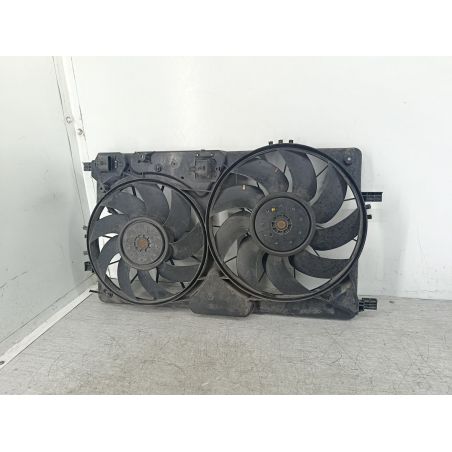WENTYLATORY CHŁODNICY CHEVROLET CRUZE 2.0 D 2012 0130308406 16454989 13367377 BOSCH  GM 163 5650 