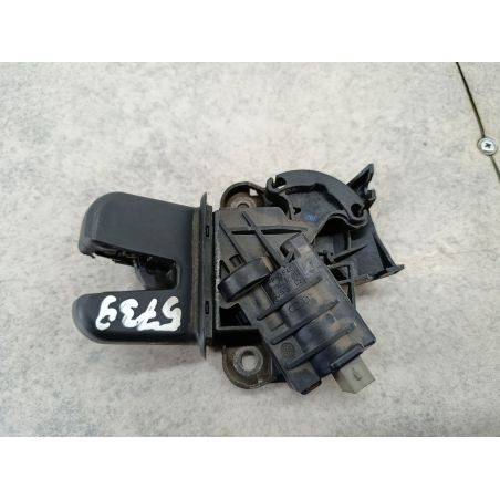 ZAMEK KLAPY AUDI A6 C6 3.0 TDI 225KM 3.0 TDI 2004 4E0827505C 4F5827505A LZ7Q 225 5739 