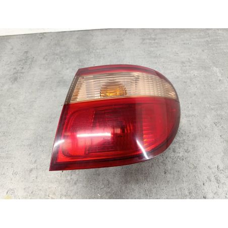 LAMPA TYLNA PRAWA NISSAN ALMERA II FL N16 1.5 DCI 1.5 DCI 2004 4880A Z11 82 5659 