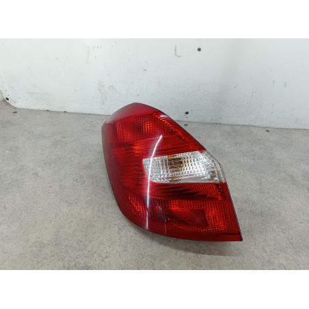 LAMPA TYLNA LEWA SKODA FABIA II FL 1.4 16V 85KM 1.4 16V 2011 5J6945095A 5J6945095 5J6945111 LF5A 86 5742 