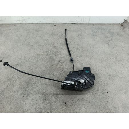 ZAMEK DRZWI PRAWY PRZÓD VOLVO V50 2.0 D 136KM 2.0 D 2004 30699793 5504N  459-46 136 5648 