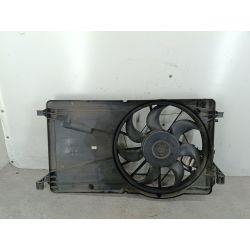 WENTYLATOR CHŁODNICY Z MODUŁEM FORD FOCUS II FL 1.6 TDCI20113M5H-8C607-RJ 0130307142  BOSCH03905749                                            