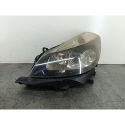 LAMPA PRZÓD LEWA RENAULT CLIO III 1.4 16V 98KM1.4 16V20068200261610  89900161TED69985441                                            