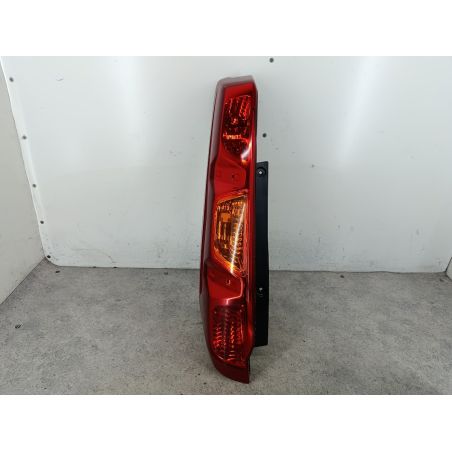 LAMPA TYLNA LEWA NISSAN X-TRAIL II T31 2.0 DCI 173KM 2.0 DCI 2009 220-63929  KOITO G41 173 5814 