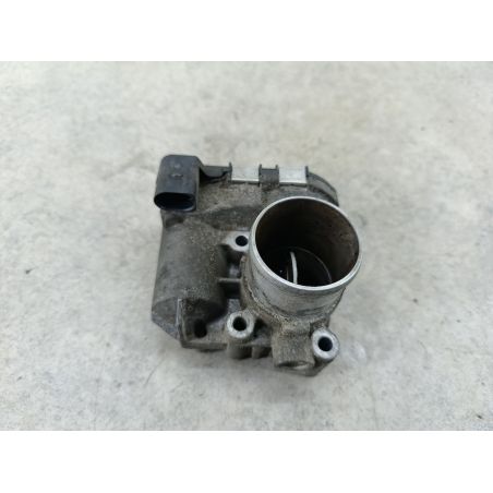 PRZEPUSTNICA NISSAN X-TRAIL II T31 2.0 DCI 173KM 2.0 DCI 2009 8200330810E H8200330812 0281002681  BOSCH G41 173 5814 