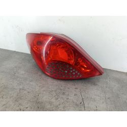 LAMPA TYLNA LEWA PEUGEOT 207 1.4 HDI 68KM1.4 HDI2007EZR685733                                            