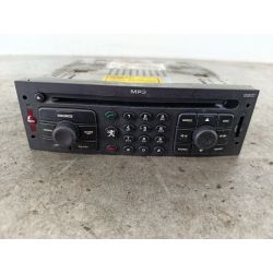 RADIO FABRYCZNE PEUGEOT 207 1.4 HDI 68KM1.4 HDI200796632916XT MAGNETI MARELLIEZR685733                                            