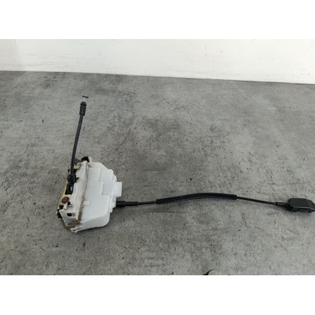 ZAMEK DRZWI PRAWY PRZÓD RENAULT LAGUNA II FL 2.0 16V 2006 TEB66 136 5442 