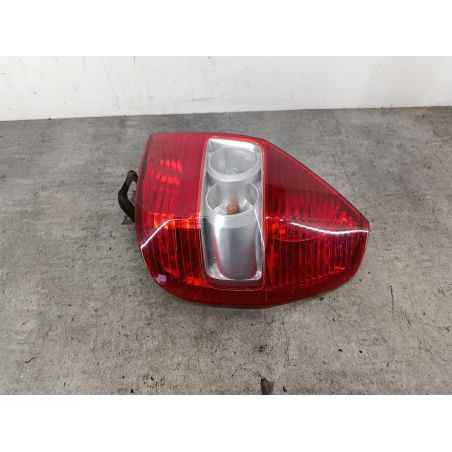 LAMPA TYLNA PRAWA HONDA JAZZ II 1.4 I-DSI 1.4 I-DSI 2004 B92P 83 5104 