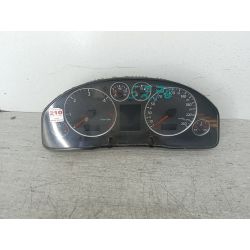 LICZNIK AUDI A6 C5 2.5 TDI 180KM2.5 TDI2002110080128 VDO  LZ5L1805276                                            