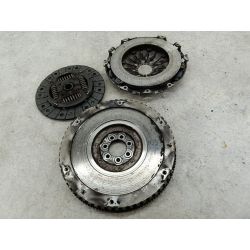 SPRZĘGŁO KOMPLETNE NISSAN QASHQAI I 1.5 DCI 106KM1.5 DCI2008Z111065625                                            