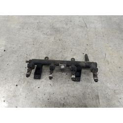 LISTWA WTRYSKOWA BENZYNA PEUGEOT 206 FL 1.1 60KM1.1 i20049628982980EWP605472                                            