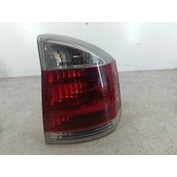 LAMPA TYLNA PRAWA OPEL VECTRA C FL 1.9 CDTI 150KM1.9 CDTI200513131002Z20R1505818                                            