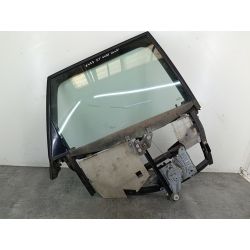 PODNOŚNIK SZYBY PRAWY TYŁ Z STELAŻEM AUDI A4 B5 1.8 125KM1.8 20V19998D0839400ALX6V1255493                                            